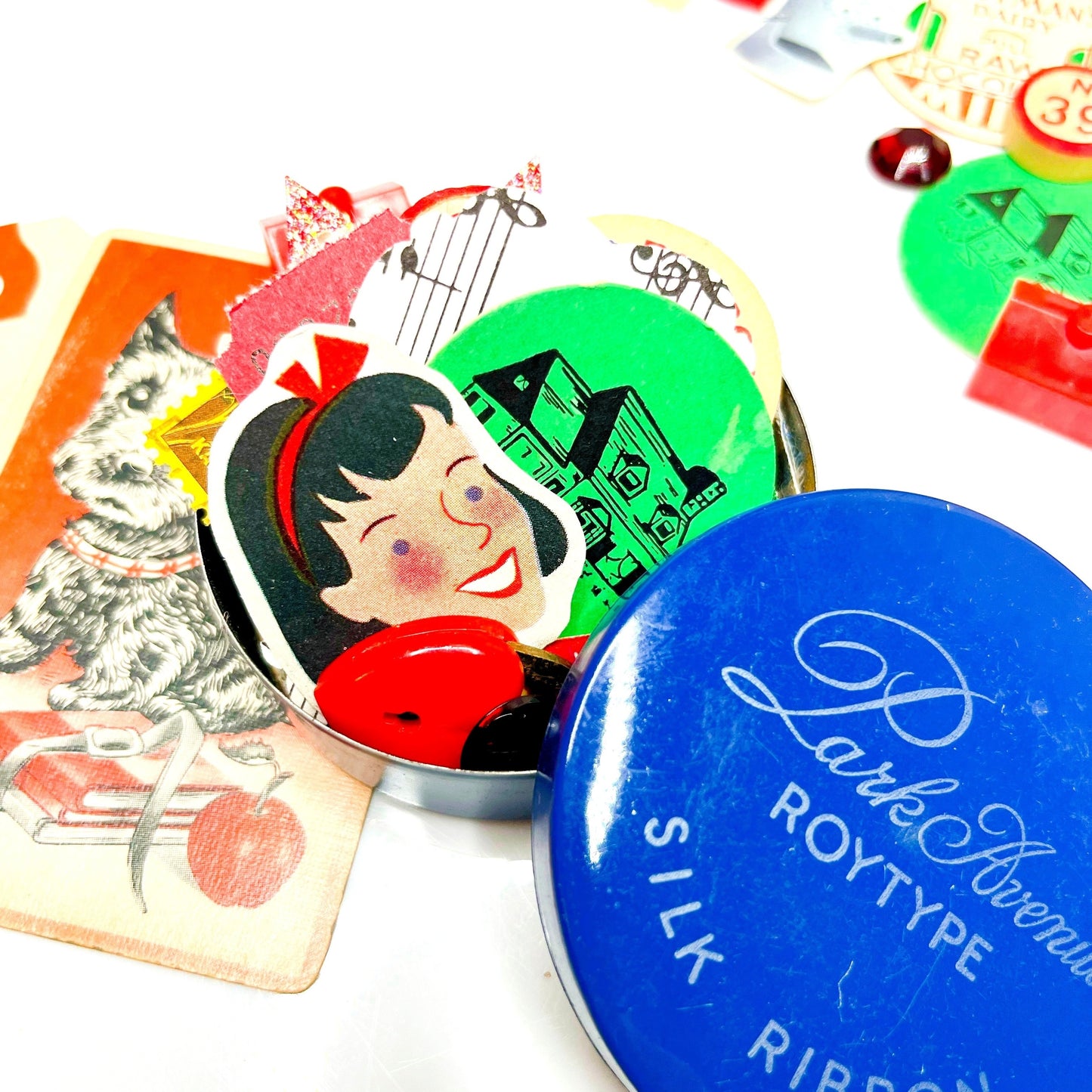 Wizard of Oz ephemera tins